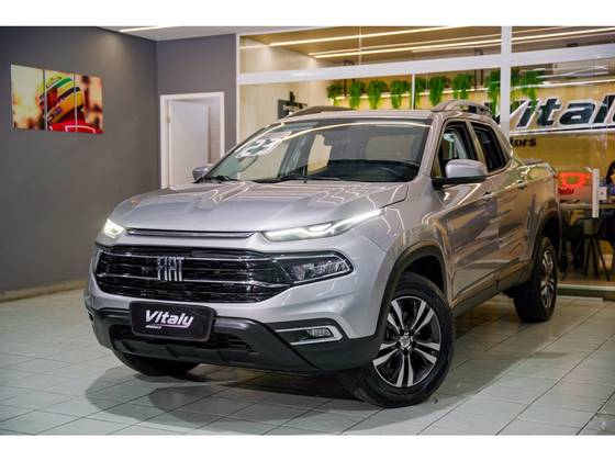 FIAT TORO 1.3 TURBO 270 FLEX FREEDOM AT6 FIAT TORO 1.3 TURBO 270 FLEX FREEDOM AT6